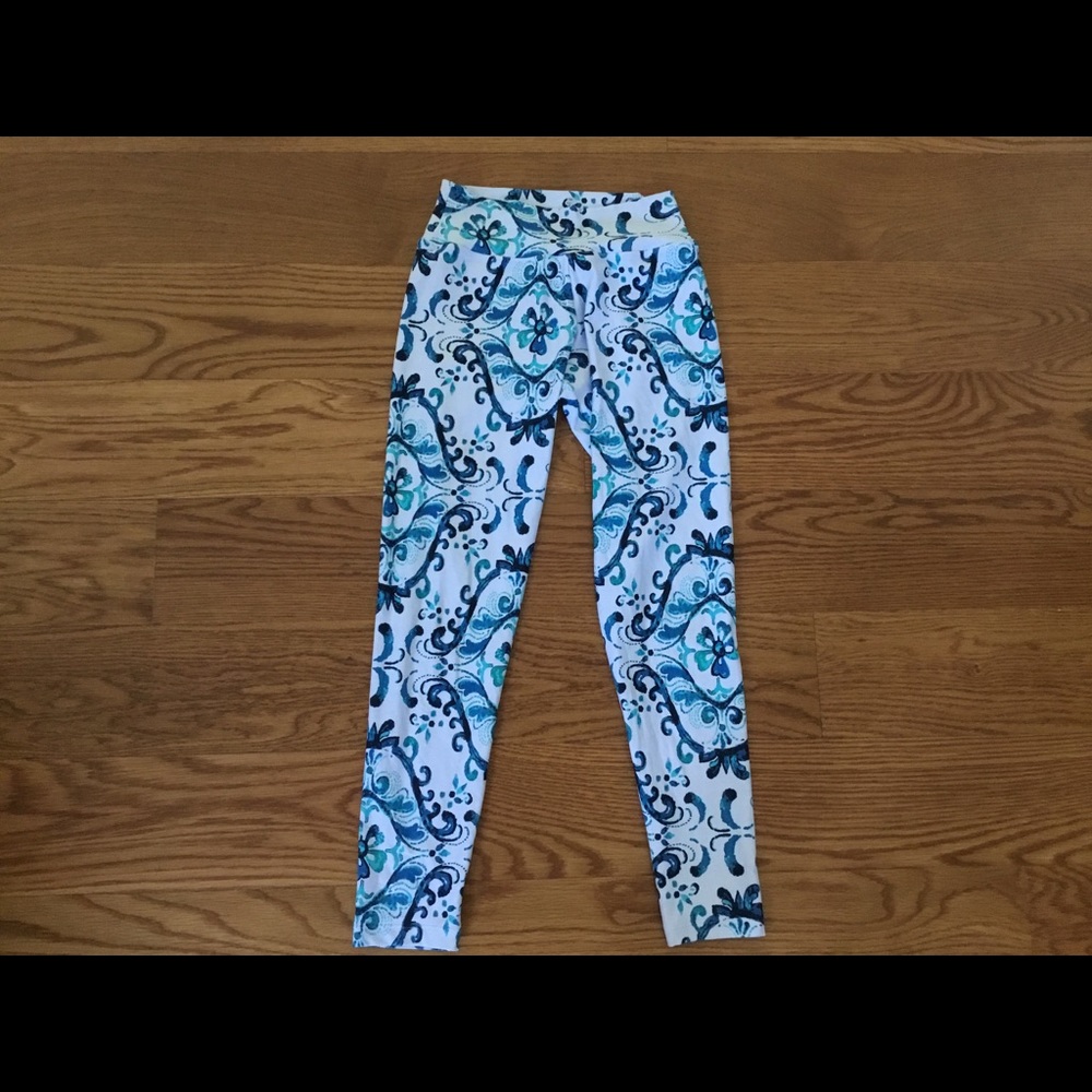 Stunning Liquido yoga Capri